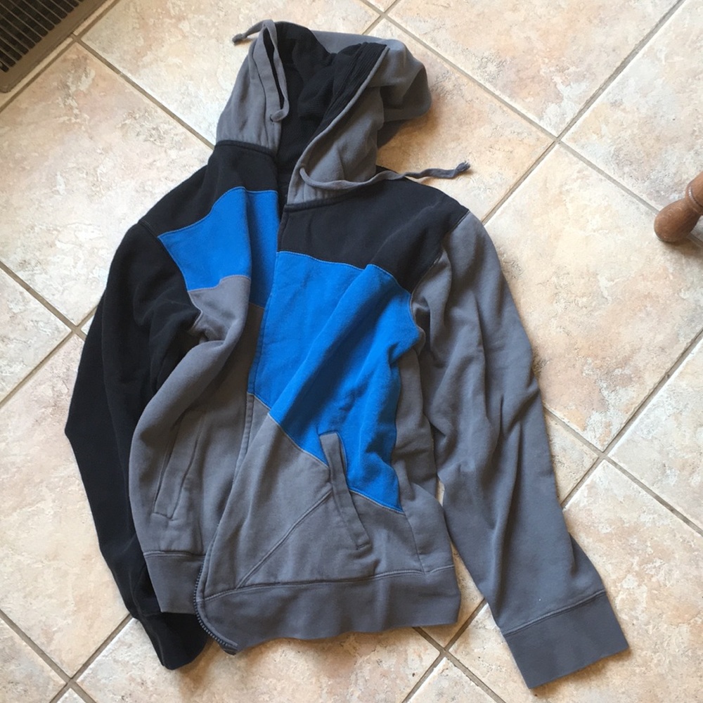 Men’s large zip up hoodie